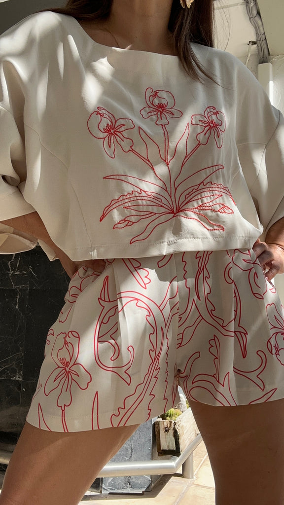 Red Palmaria Print Short