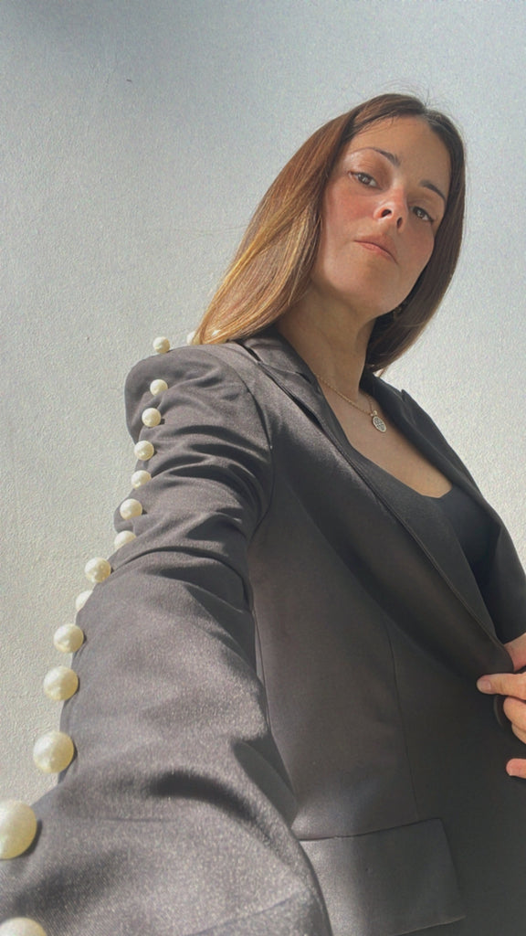 Business Pearl Balzer