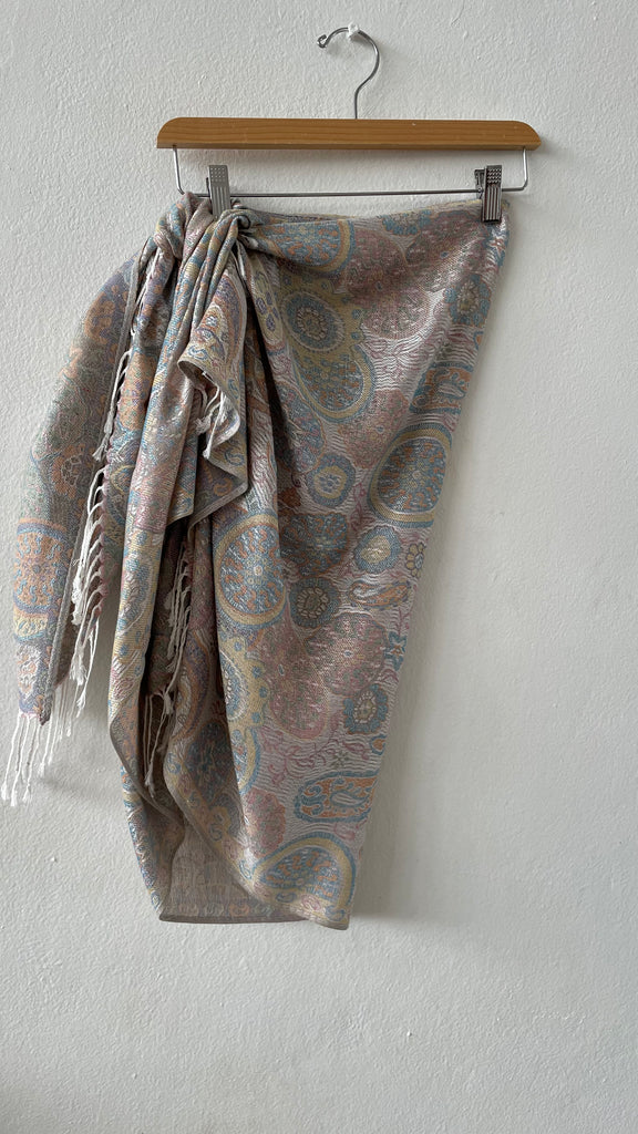 Paisley Jacquard Pashmina