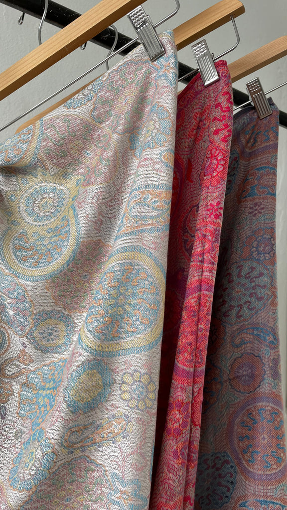 Paisley Jacquard Pashmina